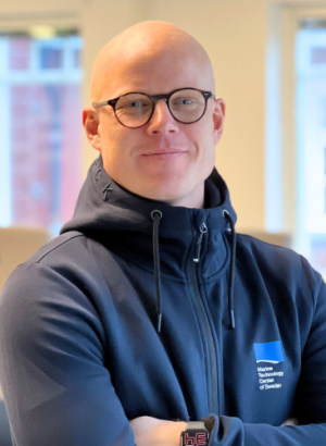 D Webb 2 R213ztf70pfylkal7kbq5c4j2vdgry2zb4fkcxiavc